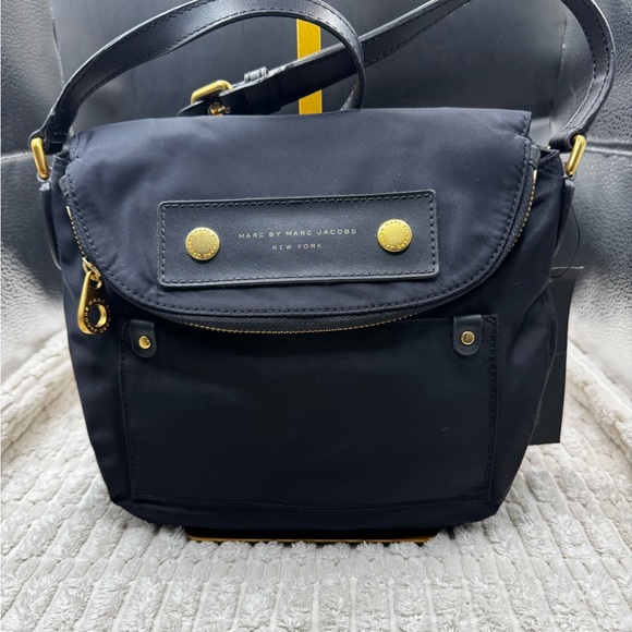 Marc by Marc Jacobs Preppy Nylon Mini Natasha crossbody bag - Picture 2 of 10